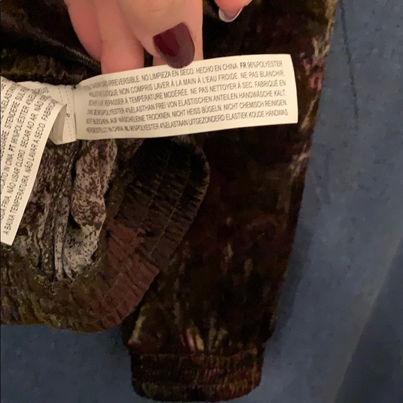 Velour camouflage two piece set - L - Picture 9 of 9